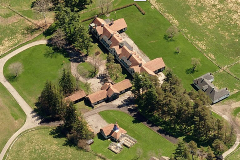 Knox Farm Stable Complex